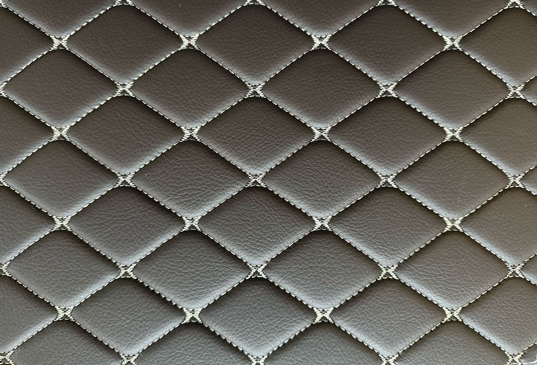 Dunkelbraun Beige